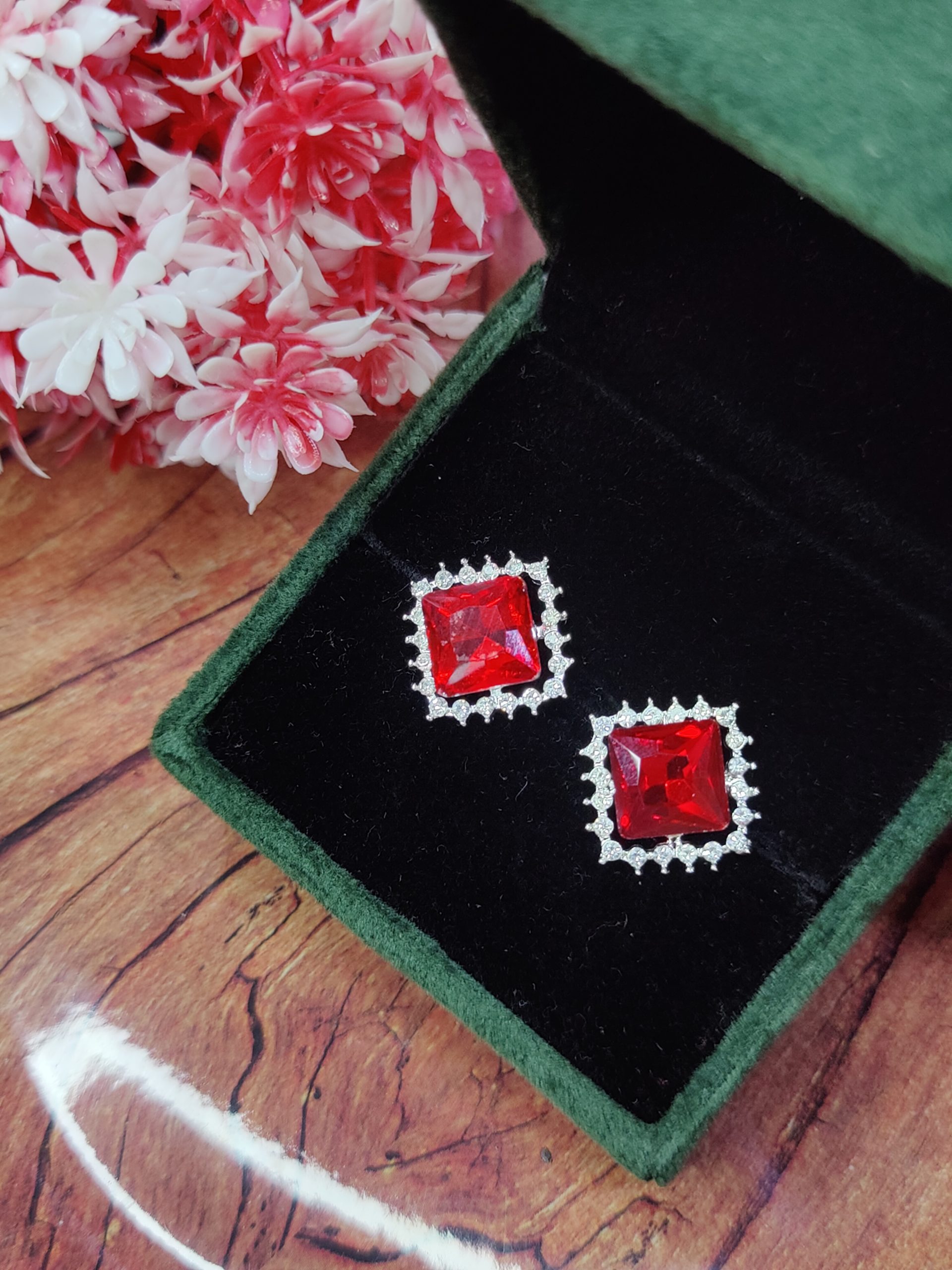 Unique 2 in 1 Style Korean Studs Come Drop Earrings - Image 2